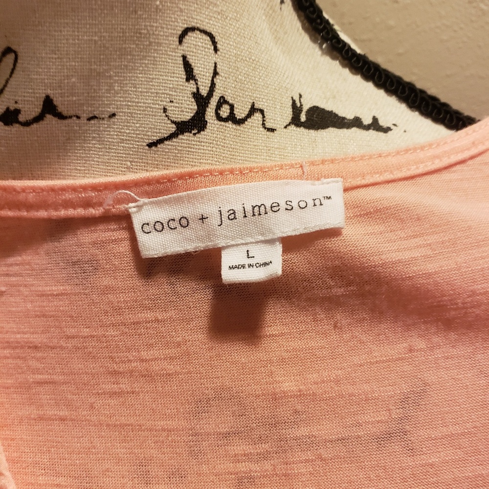 Coco + Jaimeson Lace Front Top Nwot - image 5